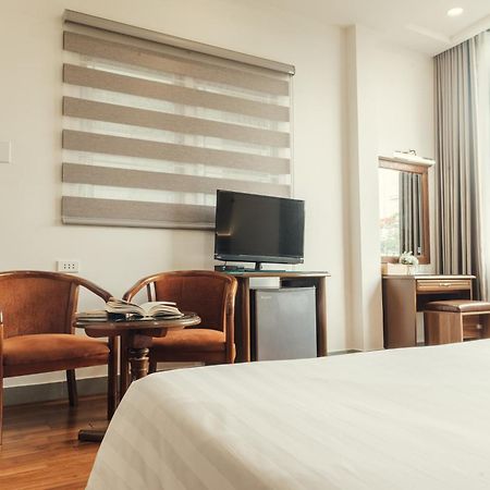 Lantern Hotel Хошимин Экстерьер фото